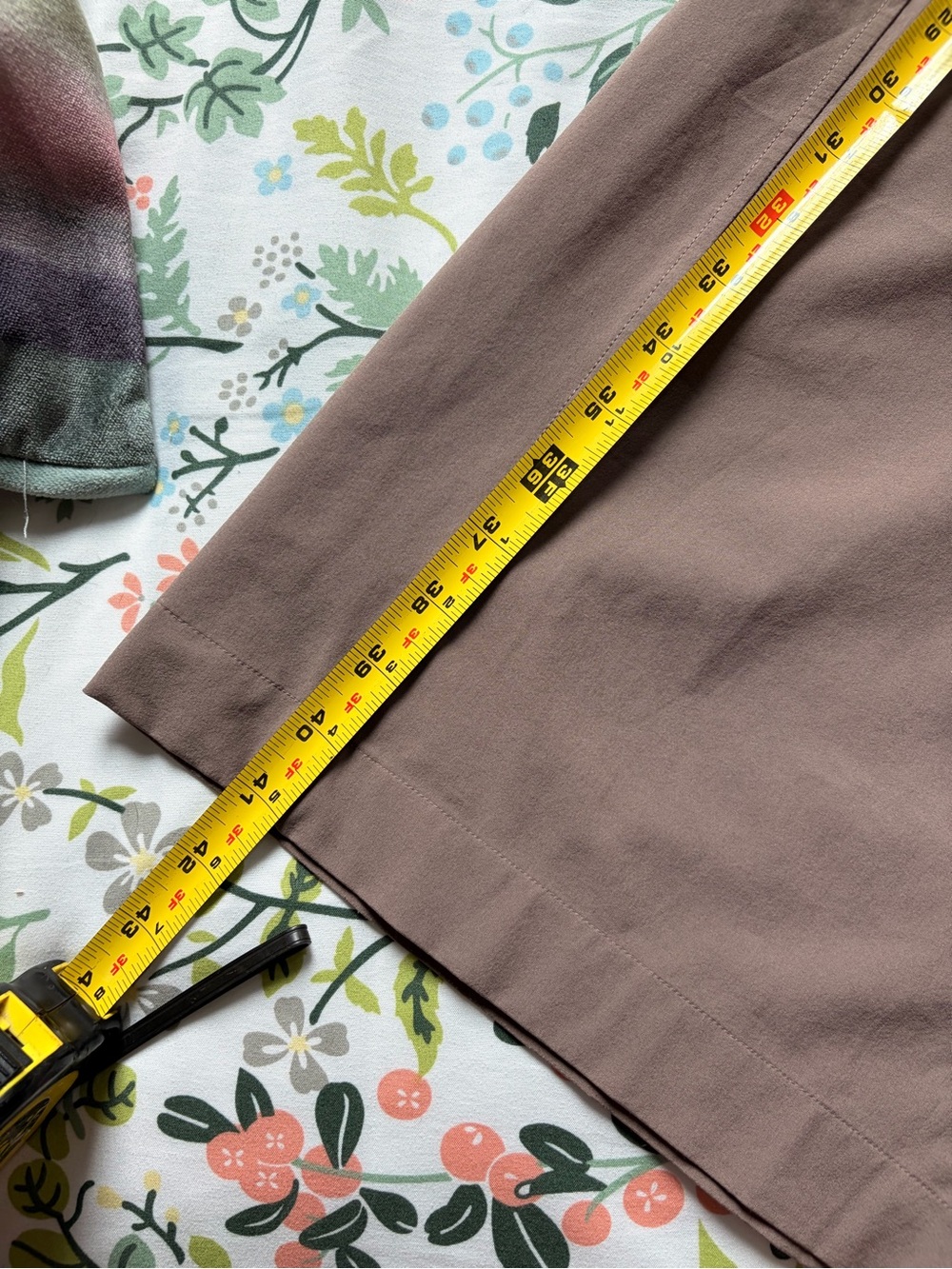 Lululemon Swift Mid-Rise Wide-Leg Pant — Taupetastic 10 - Picture 6 of 7